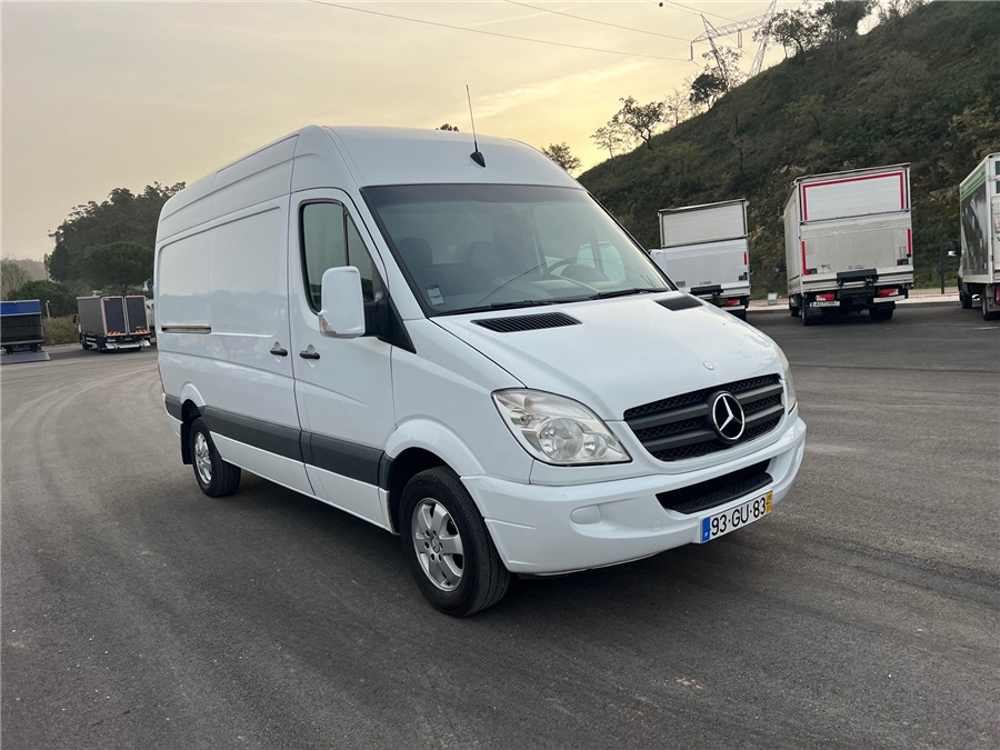 MERCEDES-BENZ SPRINTER 315CDI - Furgon: slika MERCEDES-BENZ SPRINTER 315CDI - Furgon MERCEDES-BENZ SPRINTER 315CDI - Furgon: slika MERCEDES-BENZ SPRINTER 315CDI - Furgon