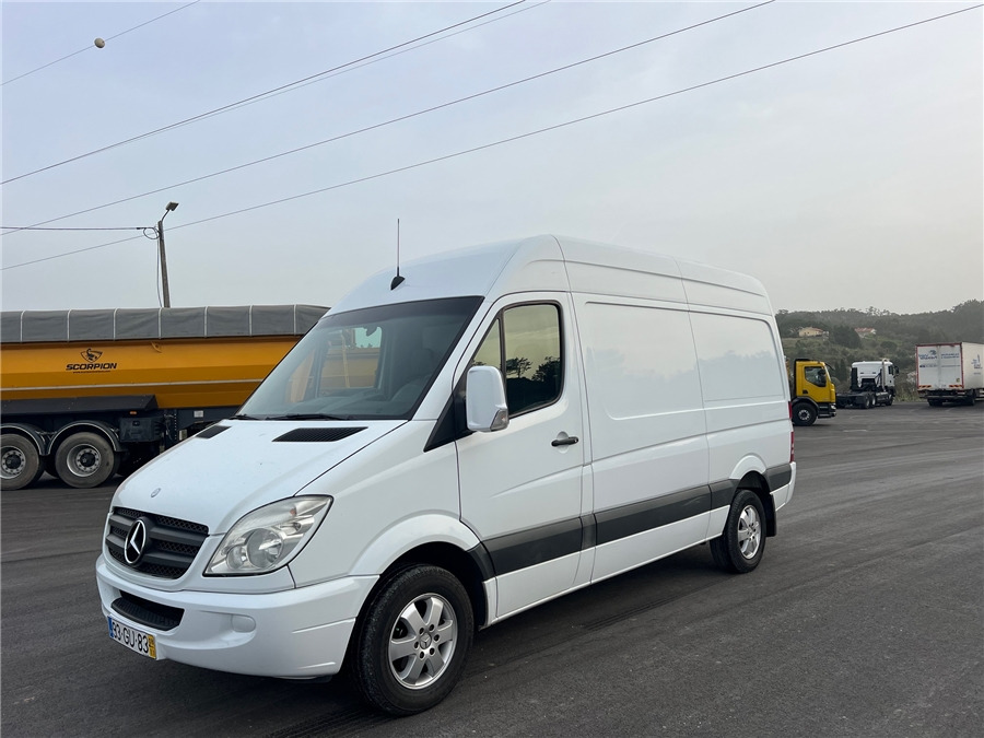 MERCEDES-BENZ SPRINTER 315CDI - Furgon: slika MERCEDES-BENZ SPRINTER 315CDI - Furgon MERCEDES-BENZ SPRINTER 315CDI - Furgon: slika MERCEDES-BENZ SPRINTER 315CDI - Furgon