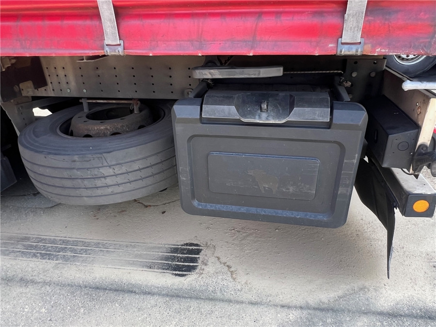 Poluprikolica s ceradom SCHMITZ CARGOBULL SCB-S3T TETO ELEVAR: slika Poluprikolica s ceradom SCHMITZ CARGOBULL SCB-S3T TETO ELEVAR