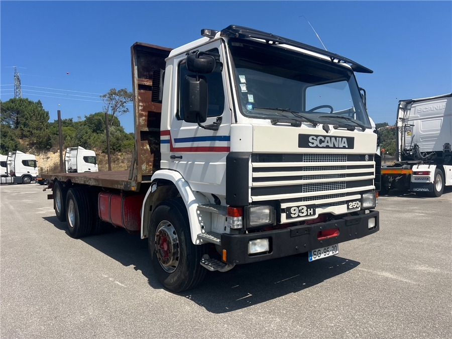 Scania 93h - Kamion s otvorenim sandukom: slika Scania 93h - Kamion s otvorenim sandukom Scania 93h - Kamion s otvorenim sandukom: slika Scania 93h - Kamion s otvorenim sandukom