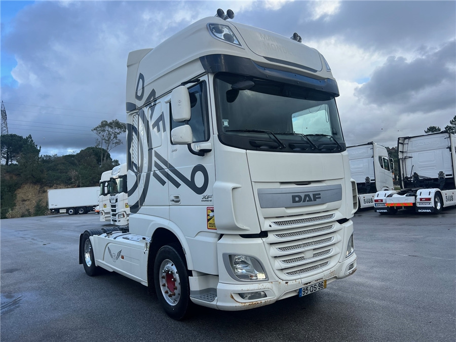 DAF XF 510 - Tegljač: slika DAF XF 510 - Tegljač DAF XF 510 - Tegljač: slika DAF XF 510 - Tegljač