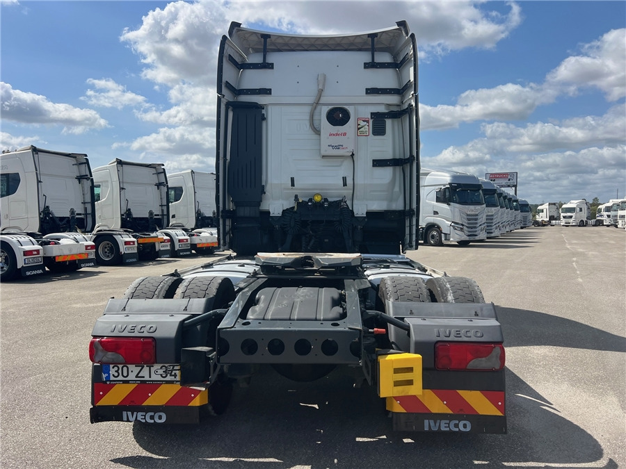 Iveco S-WAY 460 - Tegljač: slika Iveco S-WAY 460 - Tegljač Iveco S-WAY 460 - Tegljač: slika Iveco S-WAY 460 - Tegljač