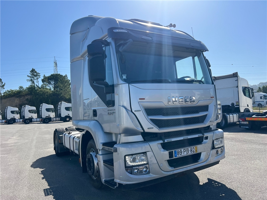 Iveco STRALIS 450 - Tegljač: slika Iveco STRALIS 450 - Tegljač Iveco STRALIS 450 - Tegljač: slika Iveco STRALIS 450 - Tegljač