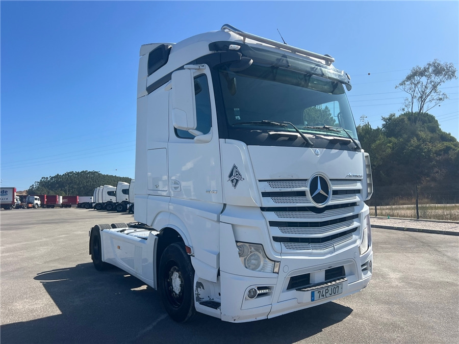 MERCEDES-BENZ ACTROS 1845 LS - Tegljač: slika MERCEDES-BENZ ACTROS 1845 LS - Tegljač MERCEDES-BENZ ACTROS 1845 LS - Tegljač: slika MERCEDES-BENZ ACTROS 1845 LS - Tegljač