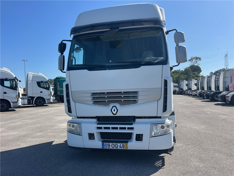 Renault PREMIUM - Tegljač: slika Renault PREMIUM - Tegljač Renault PREMIUM - Tegljač: slika Renault PREMIUM - Tegljač