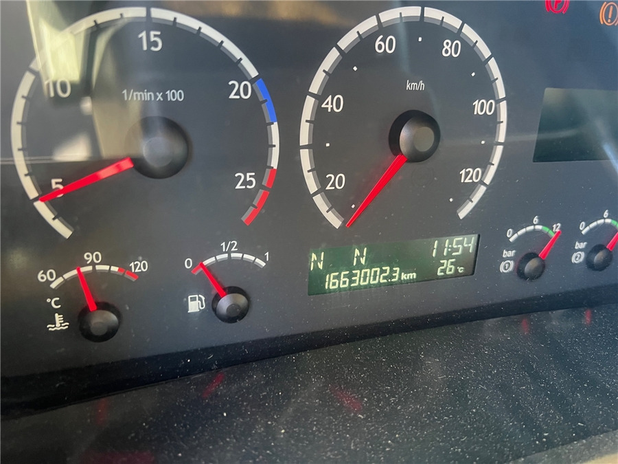 Tegljač Scania R420: slika Tegljač Scania R420