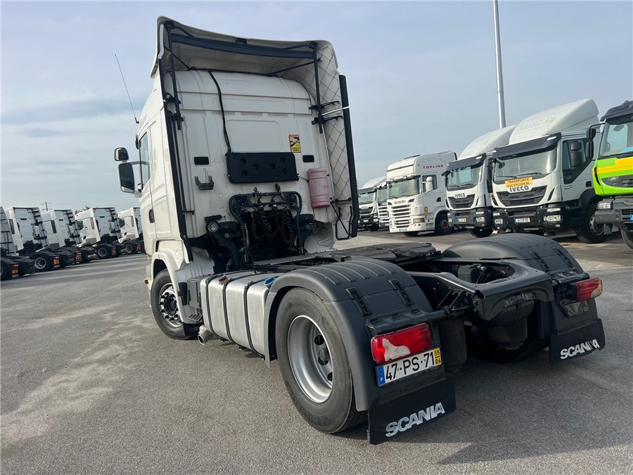 Scania R450 EURO 6 - Tegljač: slika Scania R450 EURO 6 - Tegljač Scania R450 EURO 6 - Tegljač: slika Scania R450 EURO 6 - Tegljač
