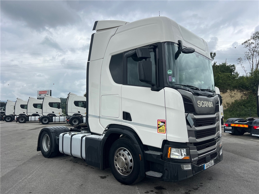 Scania R450 - Tegljač: slika Scania R450 - Tegljač Scania R450 - Tegljač: slika Scania R450 - Tegljač
