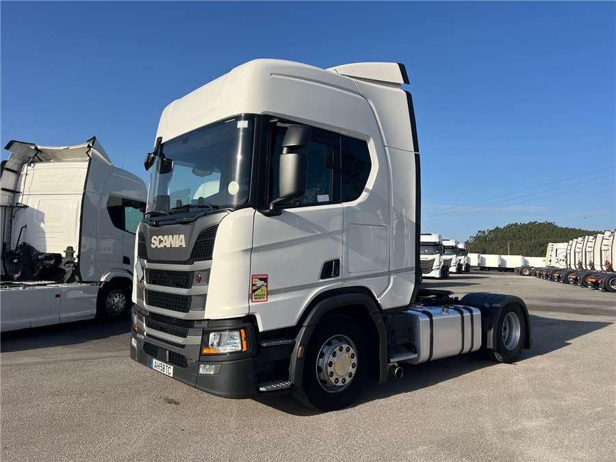 Scania R450 - Tegljač: slika Scania R450 - Tegljač Scania R450 - Tegljač: slika Scania R450 - Tegljač