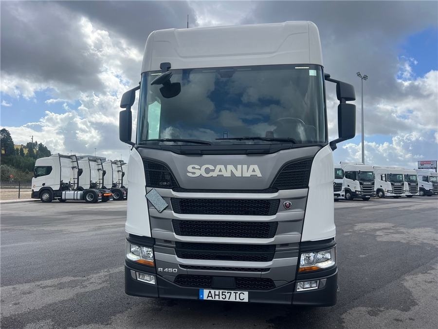 Scania R450 - Tegljač: slika Scania R450 - Tegljač Scania R450 - Tegljač: slika Scania R450 - Tegljač