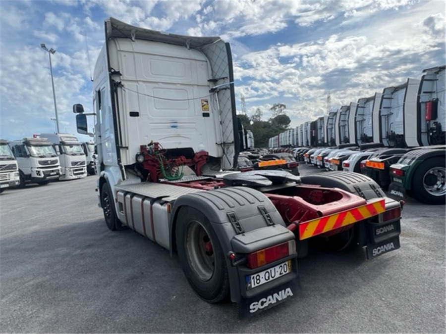 Scania R560 - Tegljač: slika Scania R560 - Tegljač Scania R560 - Tegljač: slika Scania R560 - Tegljač
