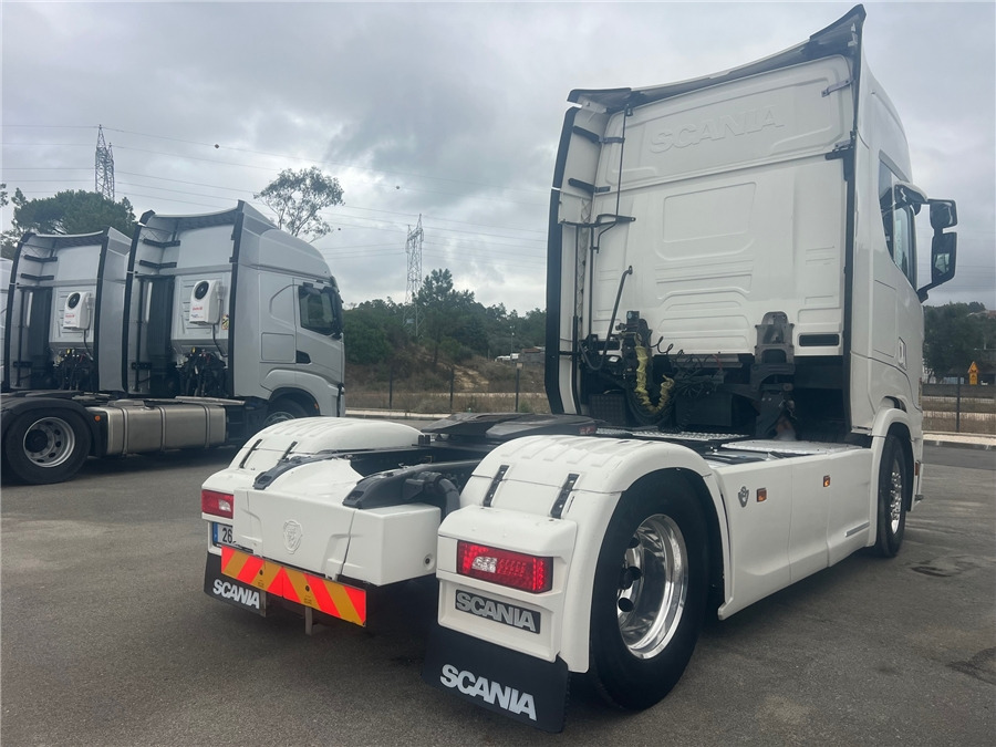 Scania S580 - Tegljač: slika Scania S580 - Tegljač Scania S580 - Tegljač: slika Scania S580 - Tegljač