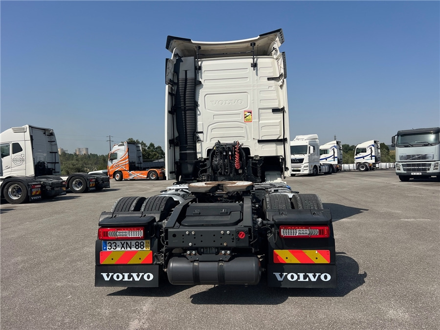 Volvo FH 460 RETARDER/AIRPARKOLL - Tegljač: slika Volvo FH 460 RETARDER/AIRPARKOLL - Tegljač Volvo FH 460 RETARDER/AIRPARKOLL - Tegljač: slika Volvo FH 460 RETARDER/AIRPARKOLL - Tegljač