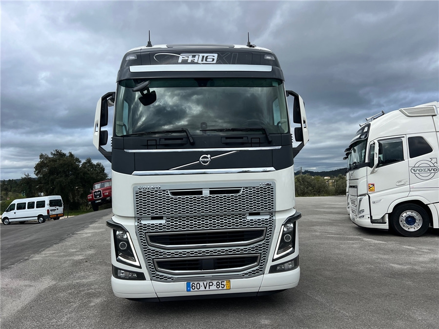 Volvo FH 650 / RETARDER - Tegljač: slika Volvo FH 650 / RETARDER - Tegljač Volvo FH 650 / RETARDER - Tegljač: slika Volvo FH 650 / RETARDER - Tegljač