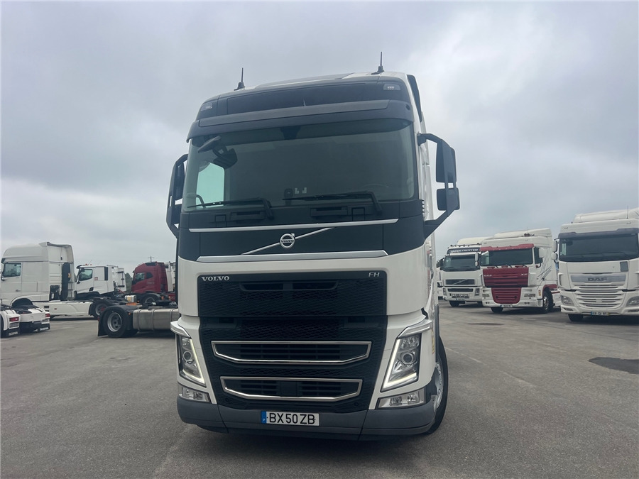 Volvo FH500 / RETARDER / BJ2021 - Tegljač: slika Volvo FH500 / RETARDER / BJ2021 - Tegljač Volvo FH500 / RETARDER / BJ2021 - Tegljač: slika Volvo FH500 / RETARDER / BJ2021 - Tegljač