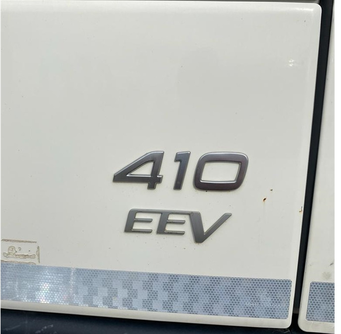 Kamion-šasija Volvo FM: slika Kamion-šasija Volvo FM