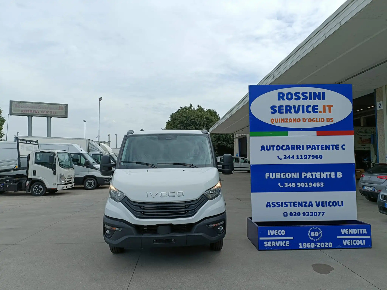 IVECO DAILY 35C18 MOD. 2025 A TELAIO NUOVO - Dostavno vozilo: slika IVECO DAILY 35C18 MOD. 2025 A TELAIO NUOVO - Dostavno vozilo IVECO DAILY 35C18 MOD. 2025 A TELAIO NUOVO - Dostavno vozilo: slika IVECO DAILY 35C18 MOD. 2025 A TELAIO NUOVO - Dostavno vozilo