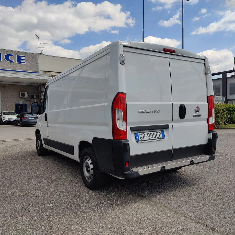 FIAT DUCATO L1H1 140 - Furgon: slika FIAT DUCATO L1H1 140 - Furgon FIAT DUCATO L1H1 140 - Furgon: slika FIAT DUCATO L1H1 140 - Furgon