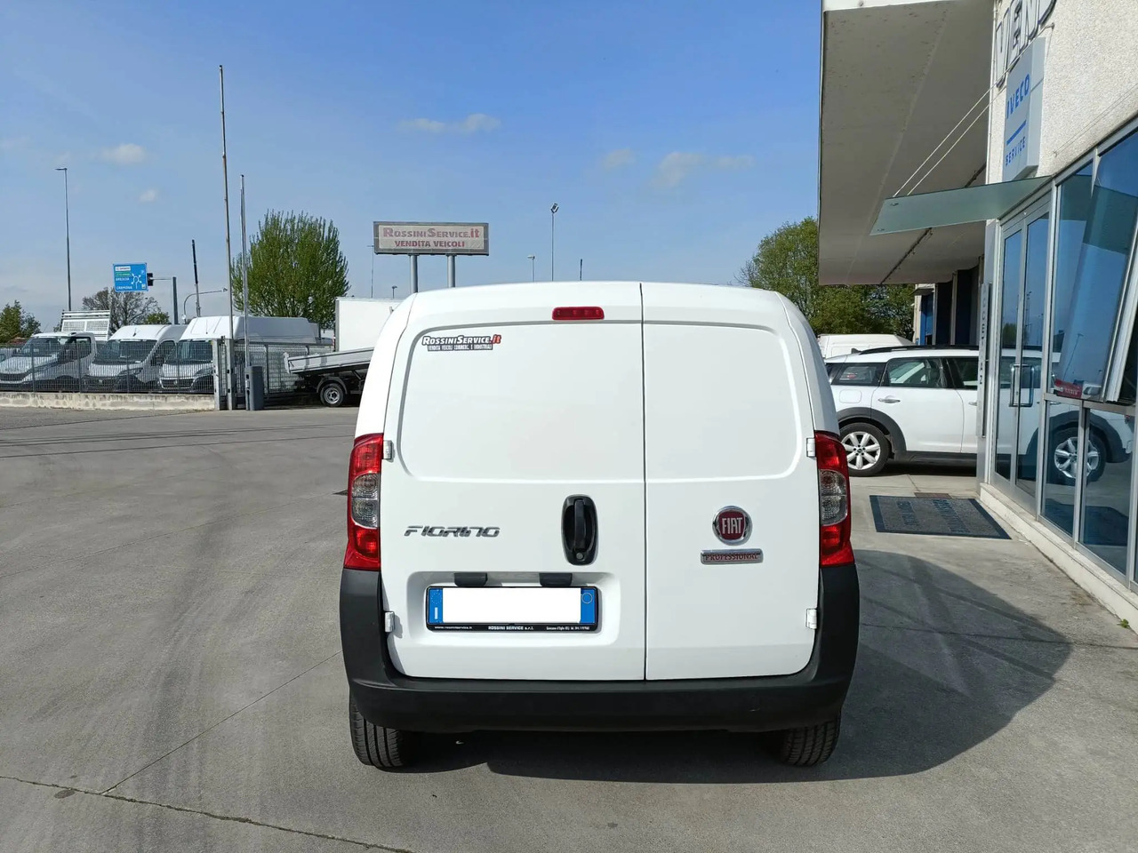 FIAT FIORINO SX - Furgon: slika FIAT FIORINO SX - Furgon FIAT FIORINO SX - Furgon: slika FIAT FIORINO SX - Furgon