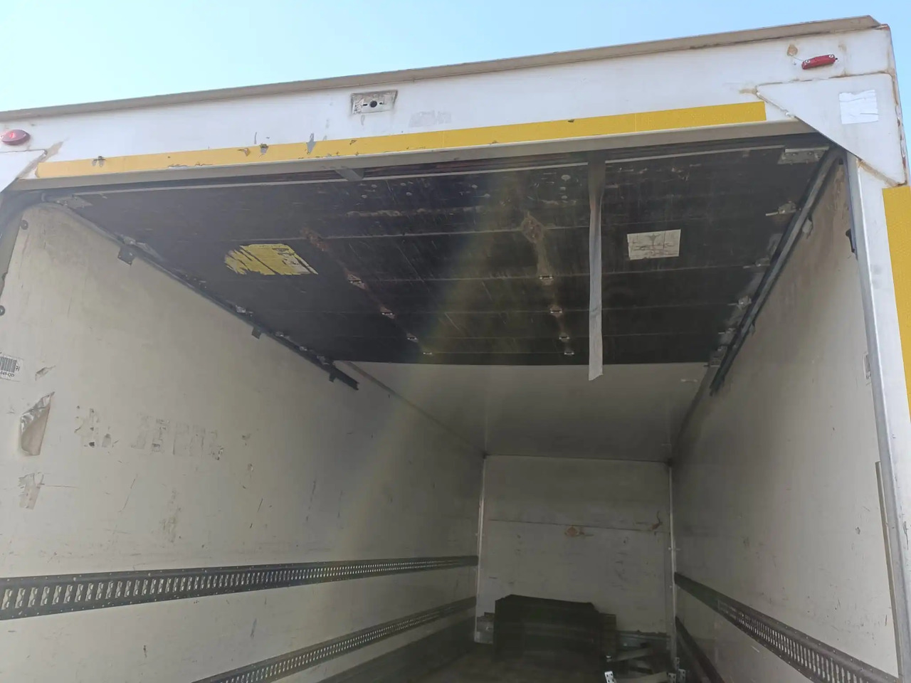 FURGONATURA BOX A TERRA - Izmjenjivi sanduk - kutija: slika FURGONATURA BOX A TERRA - Izmjenjivi sanduk - kutija FURGONATURA BOX A TERRA - Izmjenjivi sanduk - kutija: slika FURGONATURA BOX A TERRA - Izmjenjivi sanduk - kutija