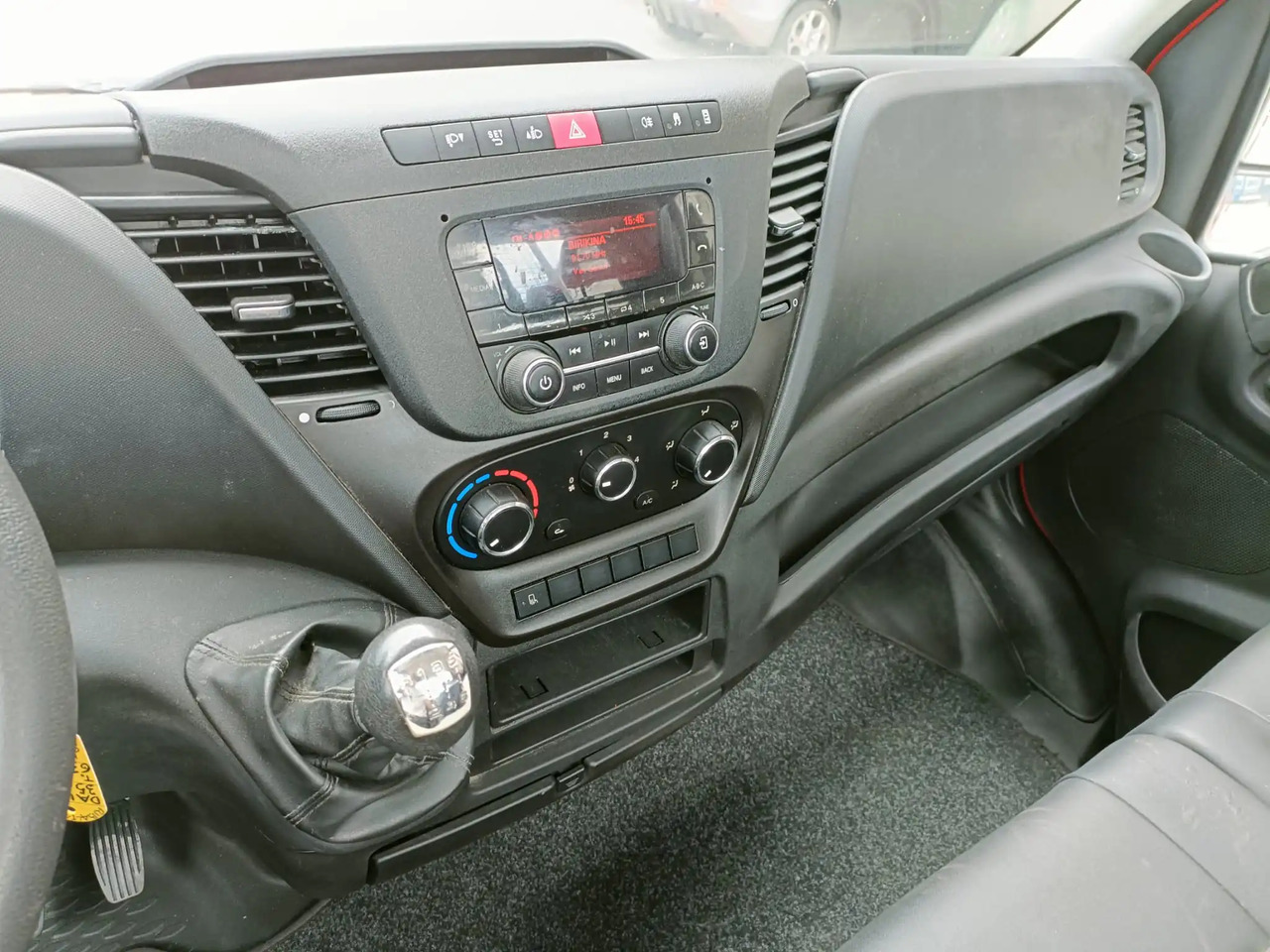 Mali kamion kiper IVECO DAILY 35C12 RIBALTABILE: slika Mali kamion kiper IVECO DAILY 35C12 RIBALTABILE Mali kamion kiper IVECO DAILY 35C12 RIBALTABILE: slika Mali kamion kiper IVECO DAILY 35C12 RIBALTABILE