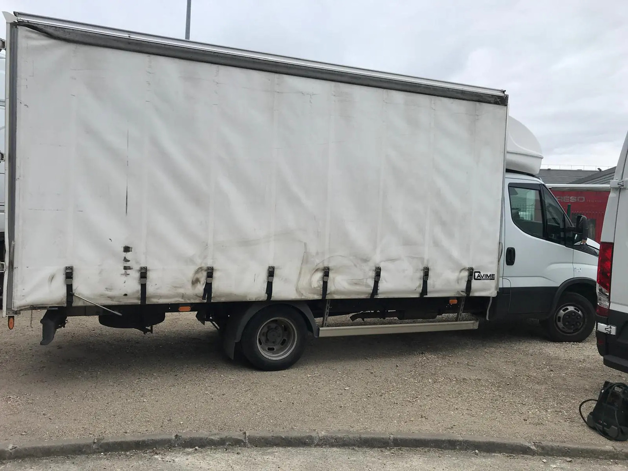 IVECO DAILY 35C16 CC 3000 - Dostavno vozilo s ceradom: slika IVECO DAILY 35C16 CC 3000 - Dostavno vozilo s ceradom IVECO DAILY 35C16 CC 3000 - Dostavno vozilo s ceradom: slika IVECO DAILY 35C16 CC 3000 - Dostavno vozilo s ceradom