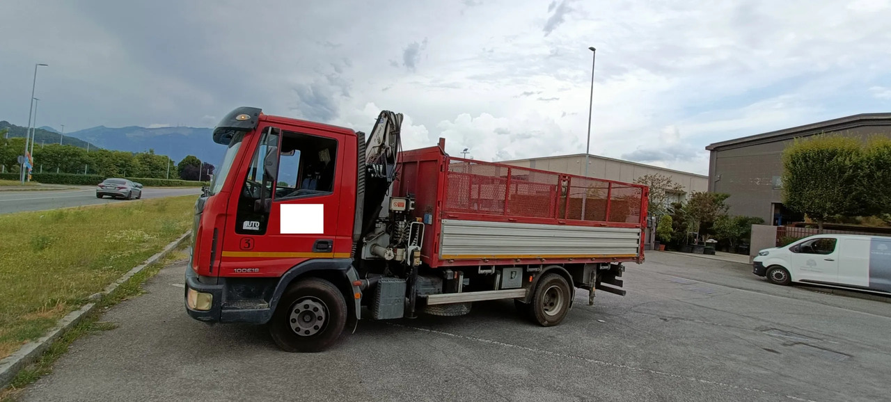 IVECO EUROCARGO 100E18 RIBALTABILE CON GRU - Kiper: slika IVECO EUROCARGO 100E18 RIBALTABILE CON GRU - Kiper IVECO EUROCARGO 100E18 RIBALTABILE CON GRU - Kiper: slika IVECO EUROCARGO 100E18 RIBALTABILE CON GRU - Kiper
