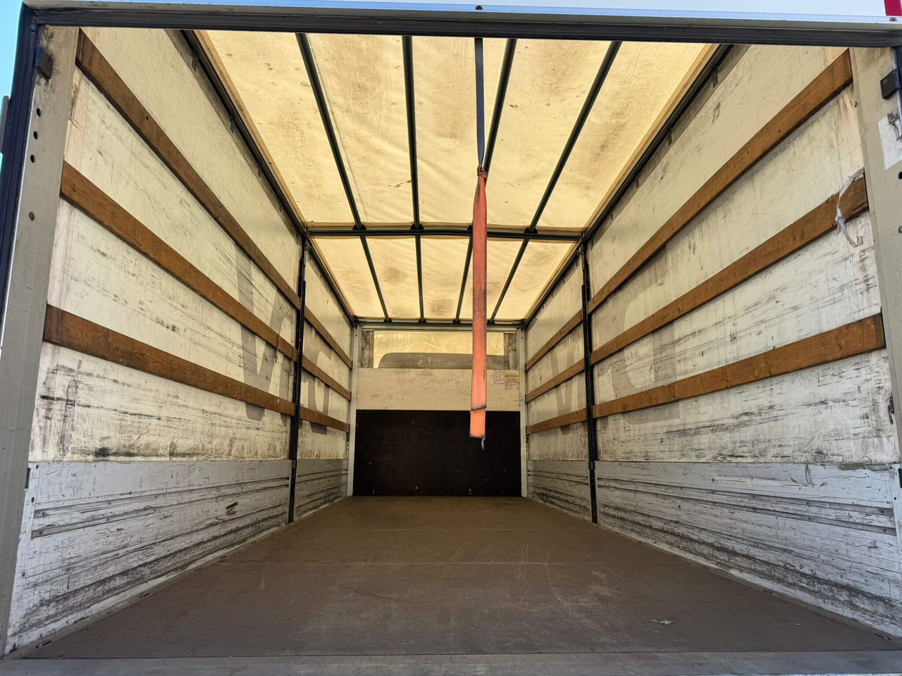 IVECO EUROCARGO 140E28P - Kamion s ceradom: slika IVECO EUROCARGO 140E28P - Kamion s ceradom IVECO EUROCARGO 140E28P - Kamion s ceradom: slika IVECO EUROCARGO 140E28P - Kamion s ceradom