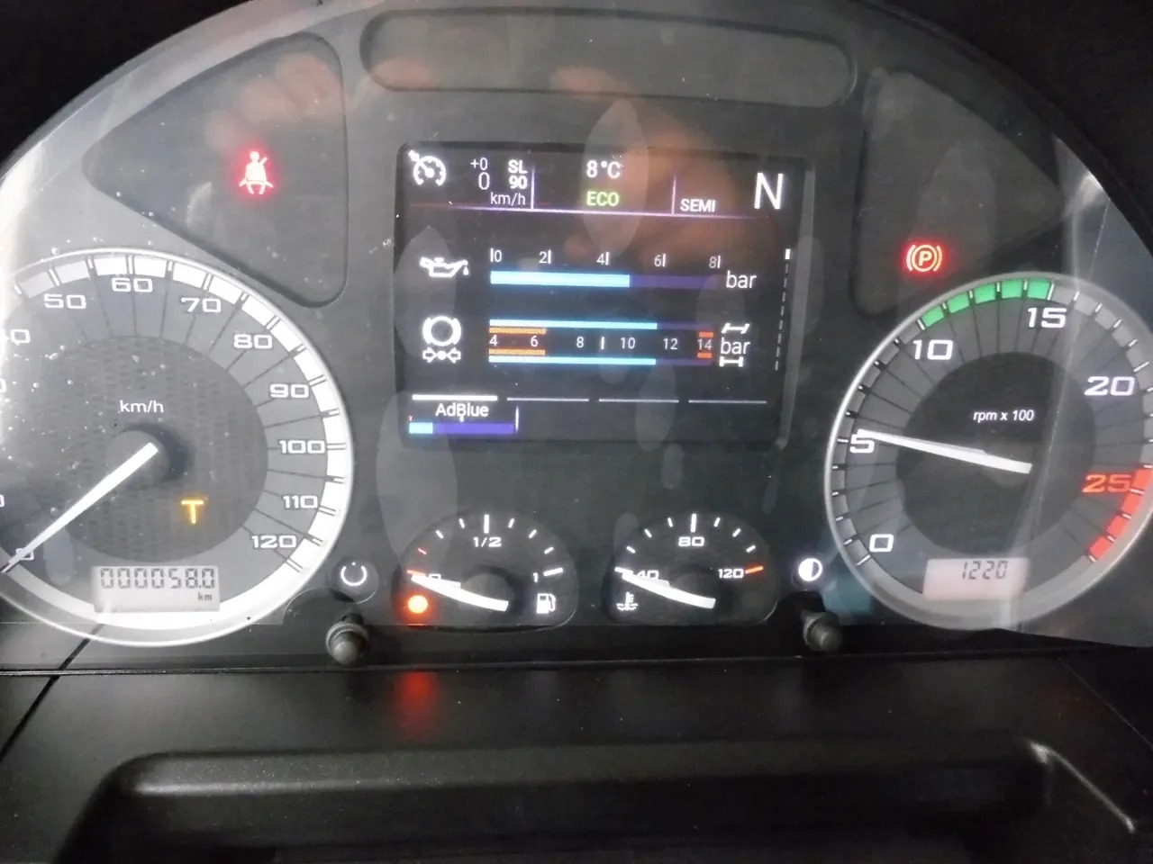 Kamion-šasija IVECO S-WAY 570 TP FULL: slika Kamion-šasija IVECO S-WAY 570 TP FULL Kamion-šasija IVECO S-WAY 570 TP FULL: slika Kamion-šasija IVECO S-WAY 570 TP FULL