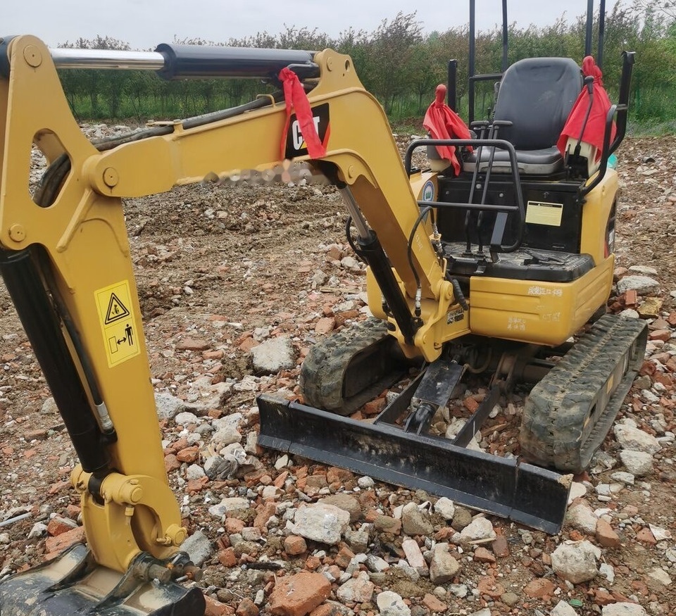 Caterpillar 301.7 - Mini bager: slika Caterpillar 301.7 - Mini bager Caterpillar 301.7 - Mini bager: slika Caterpillar 301.7 - Mini bager