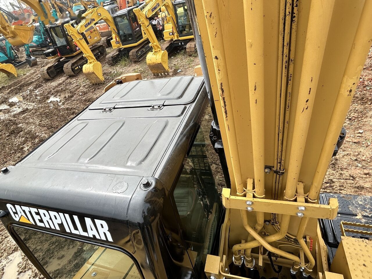 Bager gusjeničar Caterpillar 315D2 GC: slika Bager gusjeničar Caterpillar 315D2 GC
