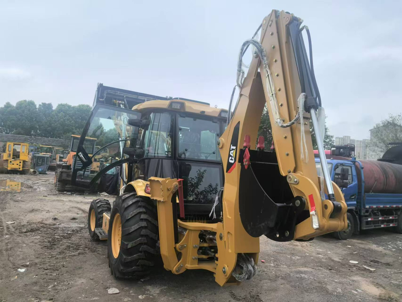 Caterpillar 420F - Rovokopač-utovarivač: slika Caterpillar 420F - Rovokopač-utovarivač Caterpillar 420F - Rovokopač-utovarivač: slika Caterpillar 420F - Rovokopač-utovarivač