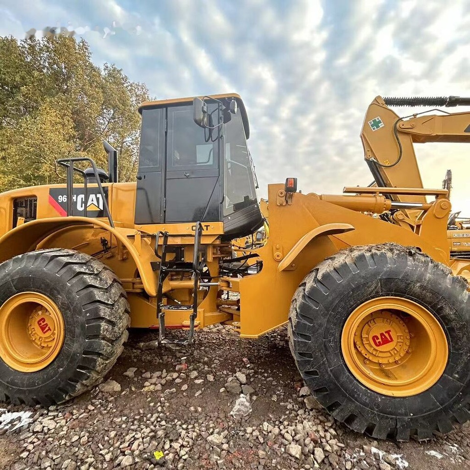 Caterpillar 966H - Utovarivač na kotačima: slika Caterpillar 966H - Utovarivač na kotačima Caterpillar 966H - Utovarivač na kotačima: slika Caterpillar 966H - Utovarivač na kotačima