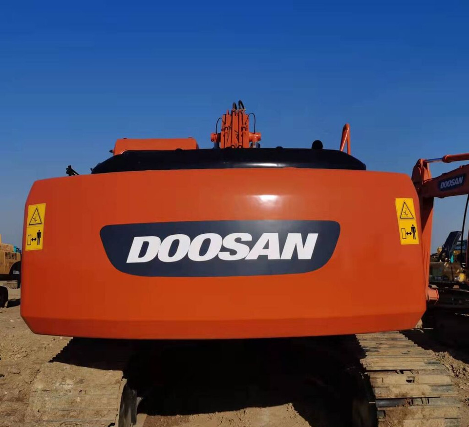 Doosan DH220LC-7 - Bager gusjeničar: slika Doosan DH220LC-7 - Bager gusjeničar Doosan DH220LC-7 - Bager gusjeničar: slika Doosan DH220LC-7 - Bager gusjeničar
