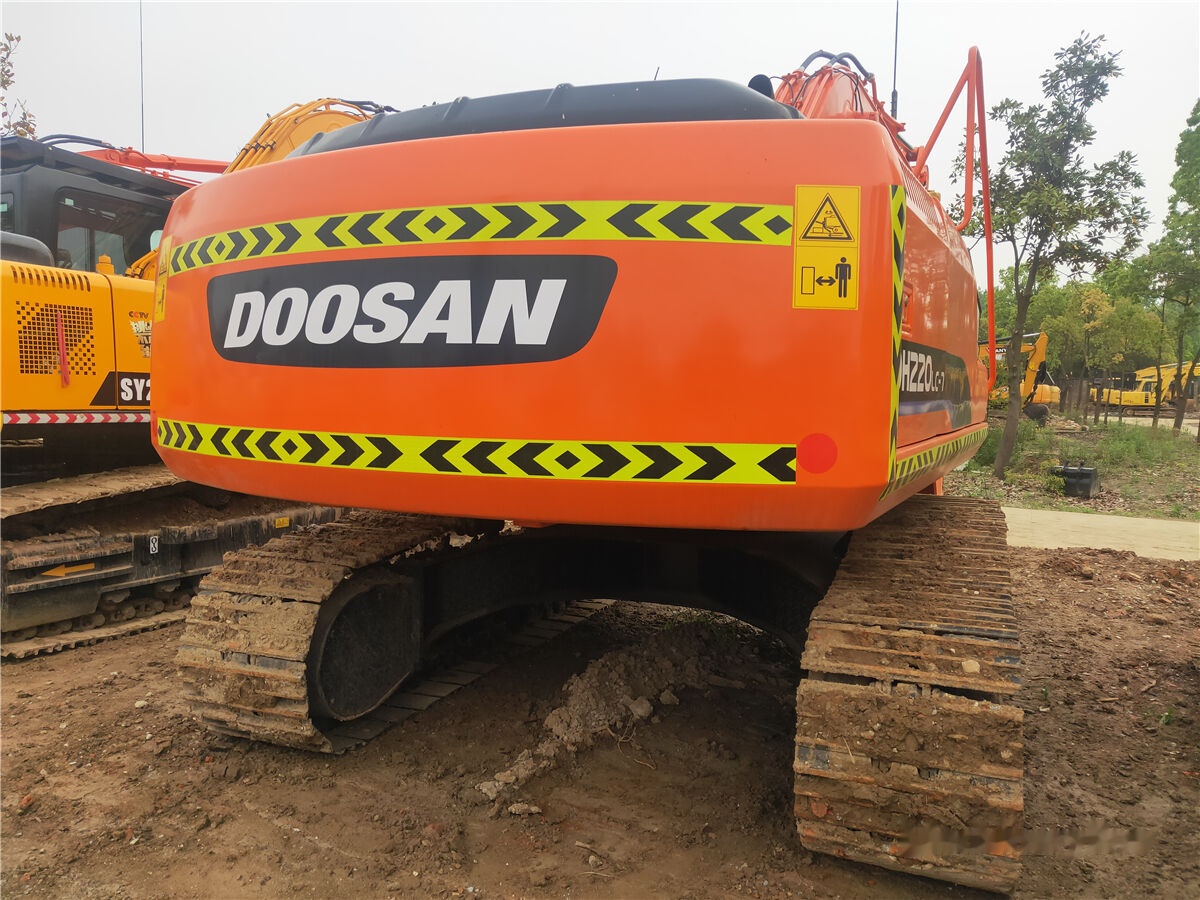 Doosan DH220LC-7 - Bager gusjeničar: slika Doosan DH220LC-7 - Bager gusjeničar Doosan DH220LC-7 - Bager gusjeničar: slika Doosan DH220LC-7 - Bager gusjeničar
