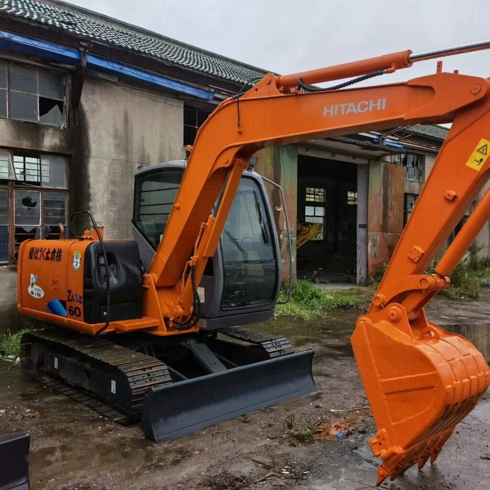 Hitachi ZX60 - Bager gusjeničar: slika Hitachi ZX60 - Bager gusjeničar Hitachi ZX60 - Bager gusjeničar: slika Hitachi ZX60 - Bager gusjeničar