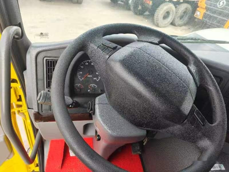 Howo 371 8*4 - Kiper: slika Howo 371 8*4 - Kiper Howo 371 8*4 - Kiper: slika Howo 371 8*4 - Kiper