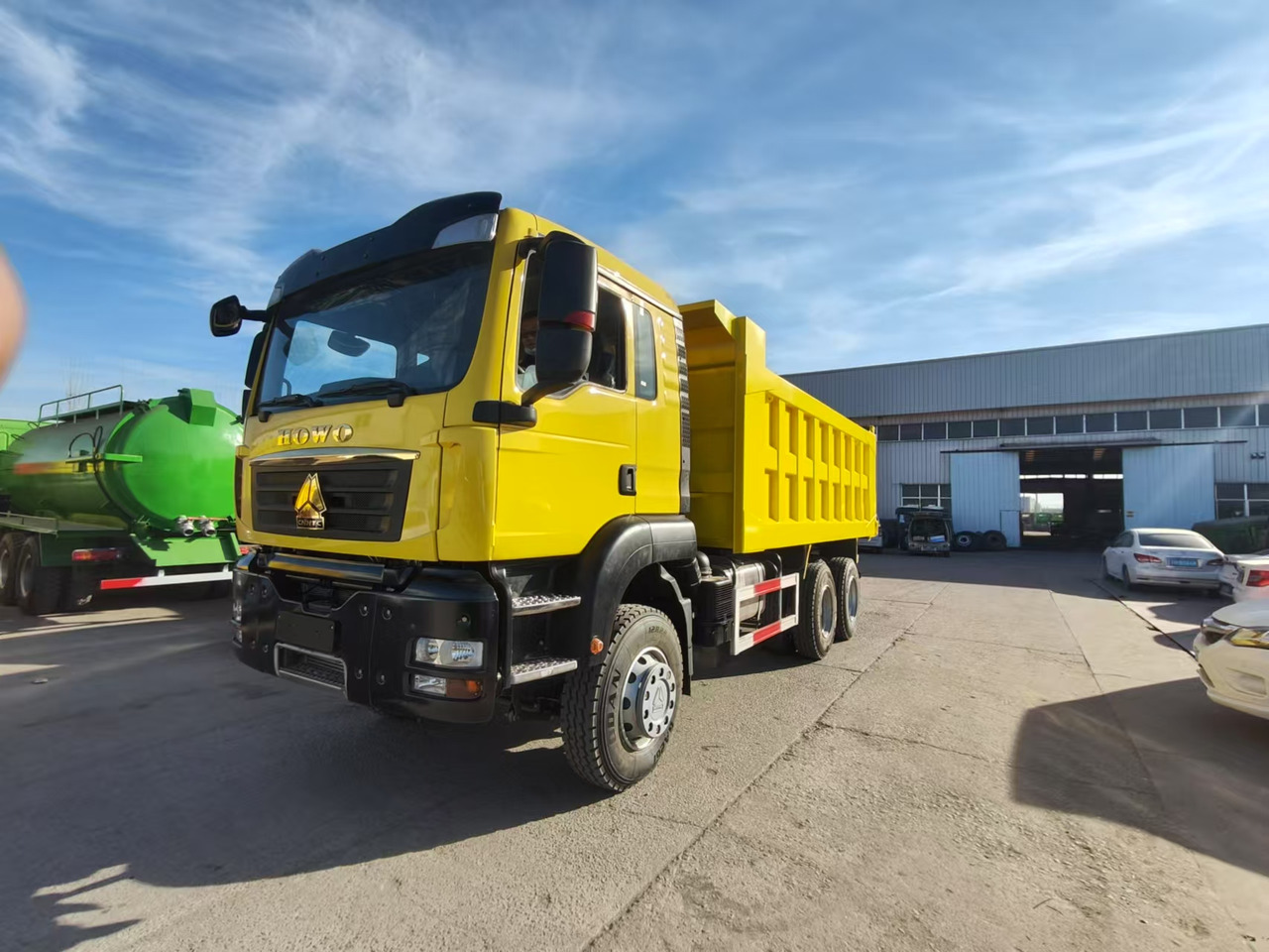Howo HOWO TX 6X4 Dump Truck - Kiper: slika Howo HOWO TX 6X4 Dump Truck - Kiper Howo HOWO TX 6X4 Dump Truck - Kiper: slika Howo HOWO TX 6X4 Dump Truck - Kiper