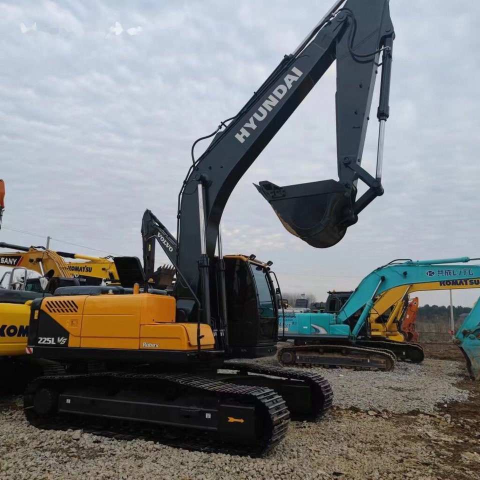Hyundai R225VS - Bager gusjeničar: slika Hyundai R225VS - Bager gusjeničar Hyundai R225VS - Bager gusjeničar: slika Hyundai R225VS - Bager gusjeničar