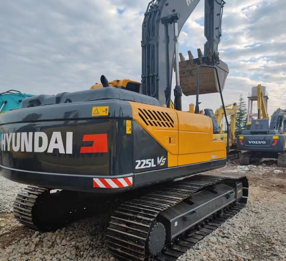 Hyundai R225VS - Bager gusjeničar: slika Hyundai R225VS - Bager gusjeničar Hyundai R225VS - Bager gusjeničar: slika Hyundai R225VS - Bager gusjeničar