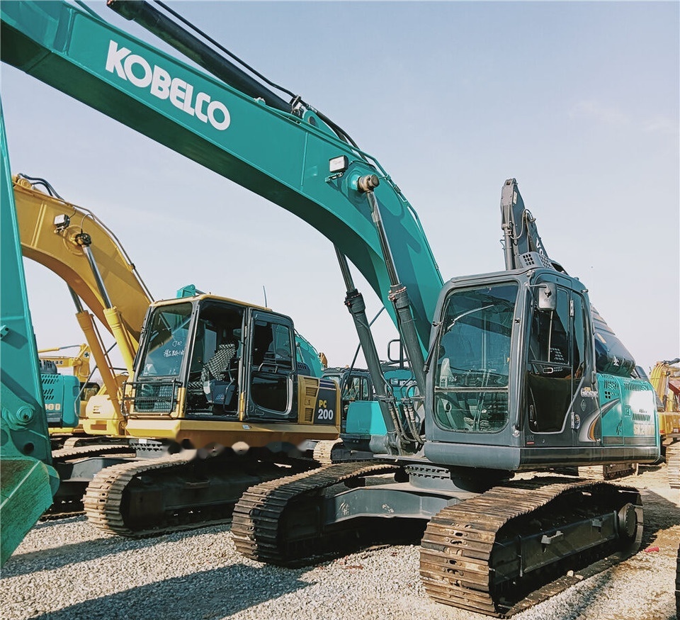 Bager gusjeničar Kobelco SK200D: slika Bager gusjeničar Kobelco SK200D Bager gusjeničar Kobelco SK200D: slika Bager gusjeničar Kobelco SK200D