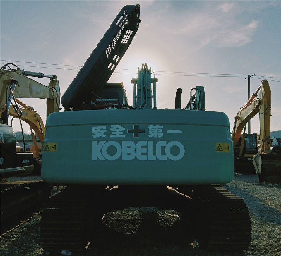 Kobelco SK210 - Bager gusjeničar: slika Kobelco SK210 - Bager gusjeničar Kobelco SK210 - Bager gusjeničar: slika Kobelco SK210 - Bager gusjeničar
