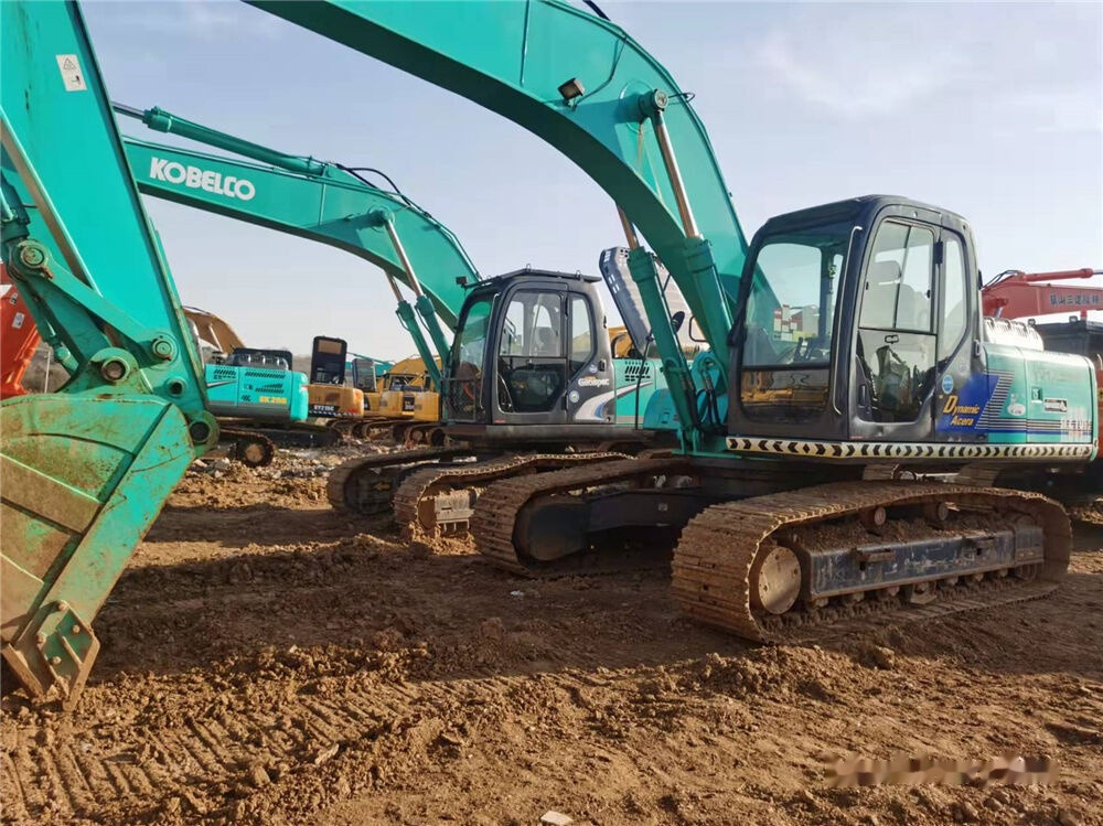 Kobelco SK210LC - Bager gusjeničar: slika Kobelco SK210LC - Bager gusjeničar Kobelco SK210LC - Bager gusjeničar: slika Kobelco SK210LC - Bager gusjeničar