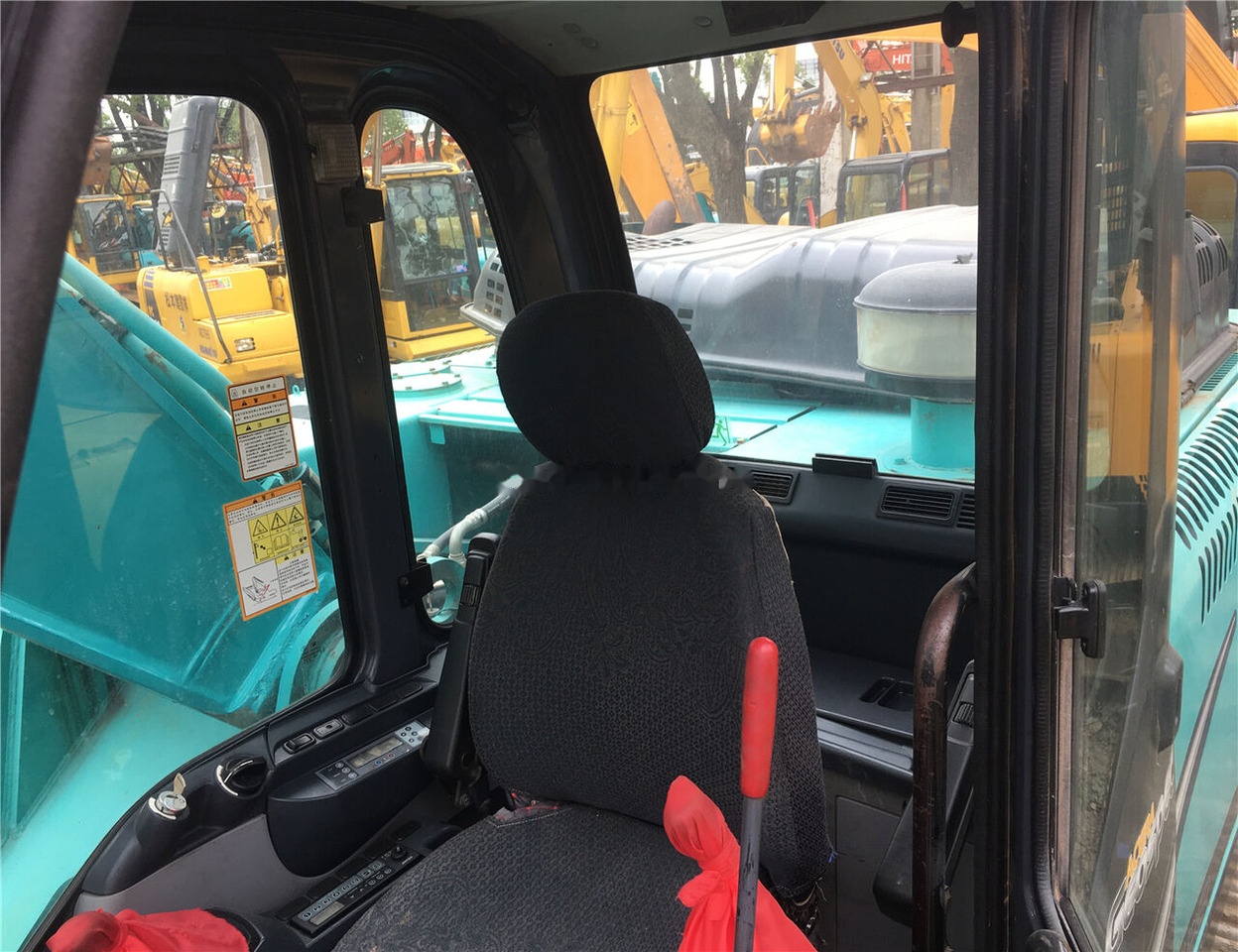 Kobelco SK350LC-8 - Bager gusjeničar: slika Kobelco SK350LC-8 - Bager gusjeničar Kobelco SK350LC-8 - Bager gusjeničar: slika Kobelco SK350LC-8 - Bager gusjeničar