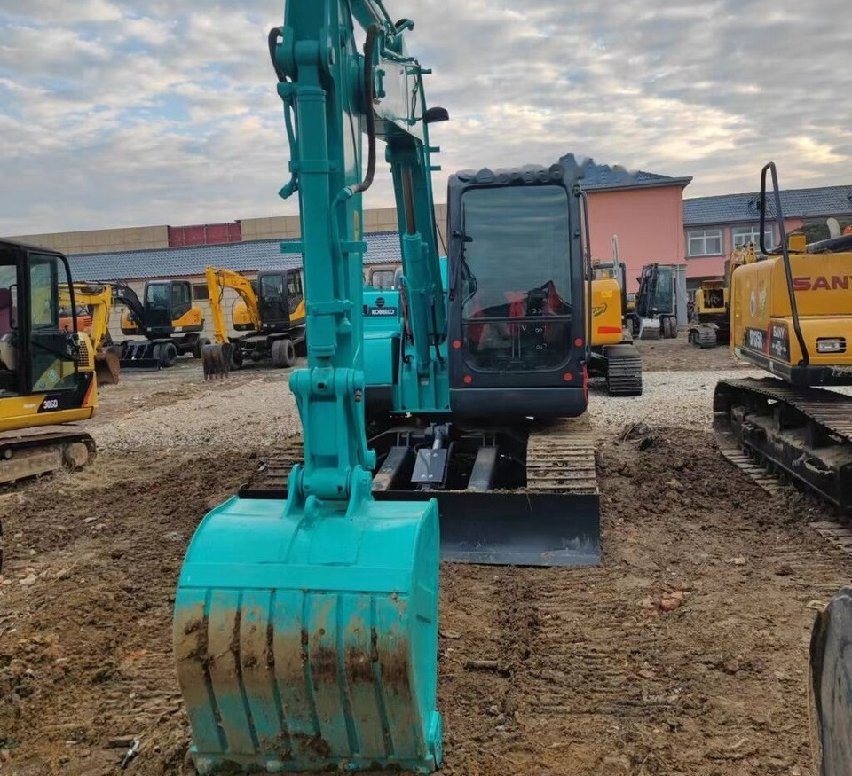 Kobelco SK75 - Mini bager: slika Kobelco SK75 - Mini bager Kobelco SK75 - Mini bager: slika Kobelco SK75 - Mini bager
