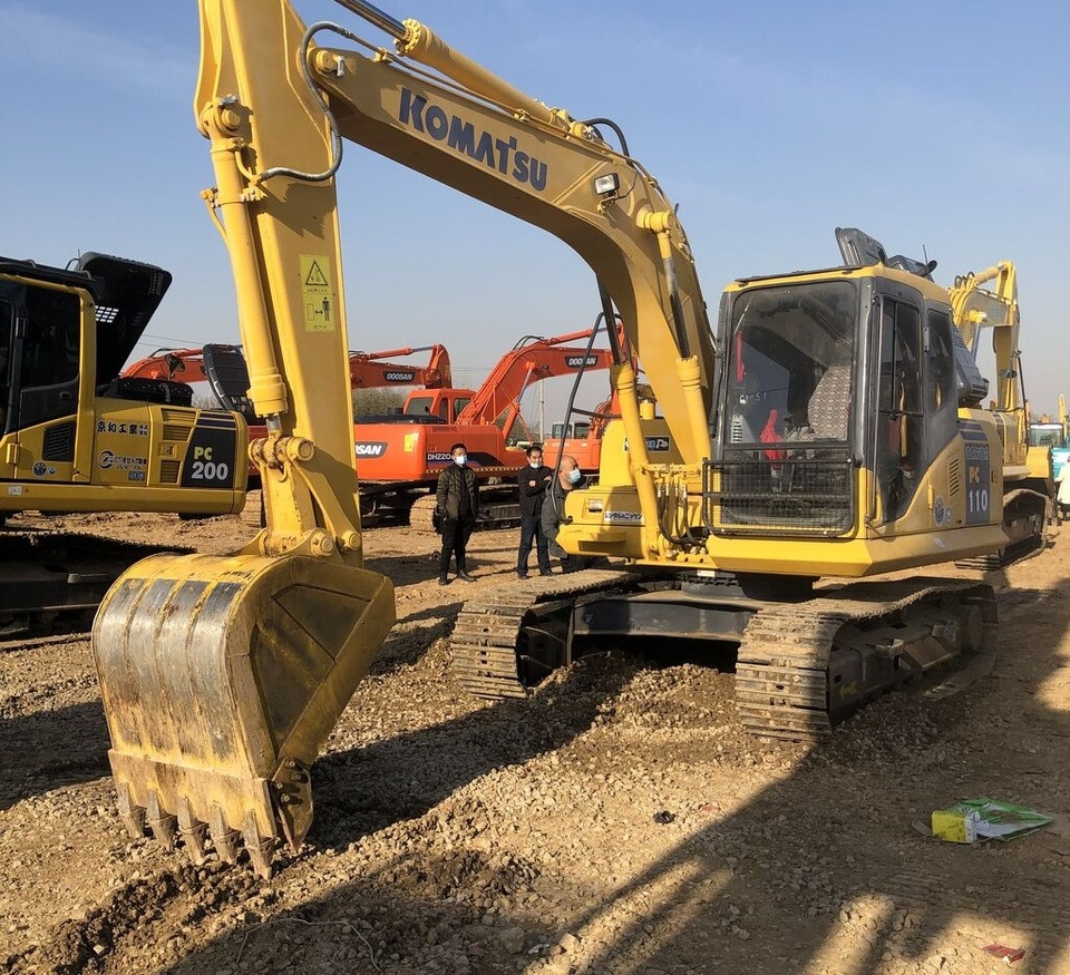 Komatsu PC110 - Bager gusjeničar: slika Komatsu PC110 - Bager gusjeničar Komatsu PC110 - Bager gusjeničar: slika Komatsu PC110 - Bager gusjeničar