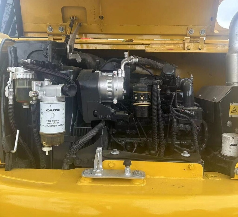 Komatsu PC70 - Mini bager: slika Komatsu PC70 - Mini bager Komatsu PC70 - Mini bager: slika Komatsu PC70 - Mini bager