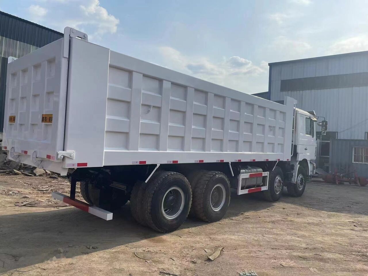 Shacman F3000 - Kiper: slika Shacman F3000 - Kiper Shacman F3000 - Kiper: slika Shacman F3000 - Kiper