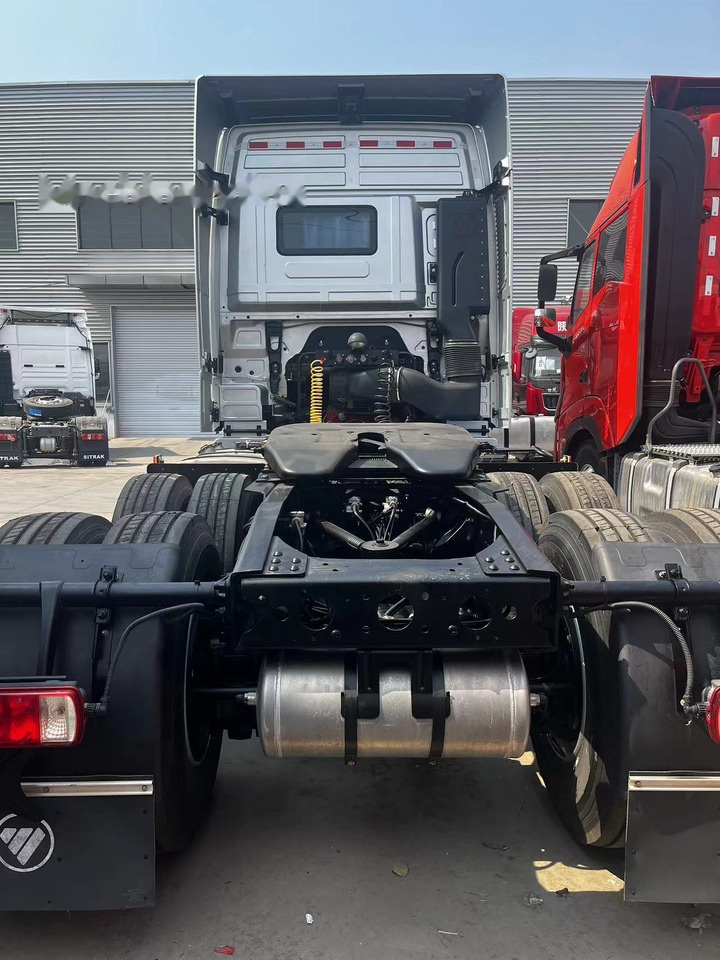 Foton Auman EST A510 - Tegljač: slika Foton Auman EST A510 - Tegljač Foton Auman EST A510 - Tegljač: slika Foton Auman EST A510 - Tegljač