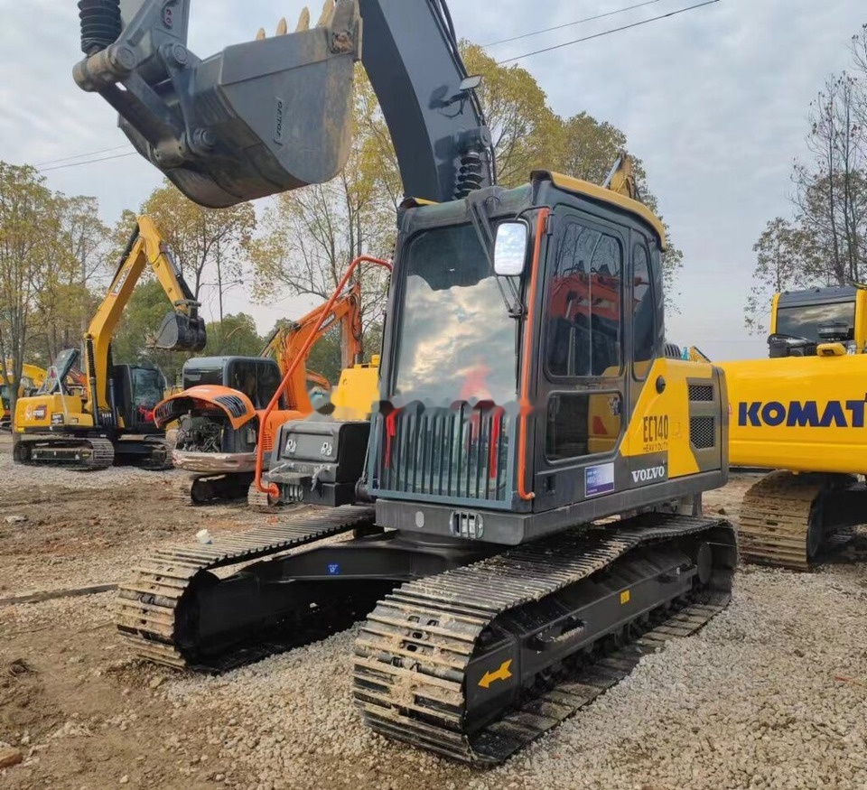 Volvo EC140 - Bager gusjeničar: slika Volvo EC140 - Bager gusjeničar Volvo EC140 - Bager gusjeničar: slika Volvo EC140 - Bager gusjeničar